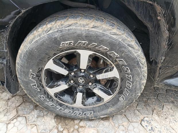 Toyota Land Cruiser Prado 2008 Black