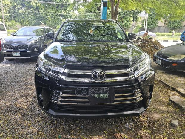 Toyota Highlander 2016 Black