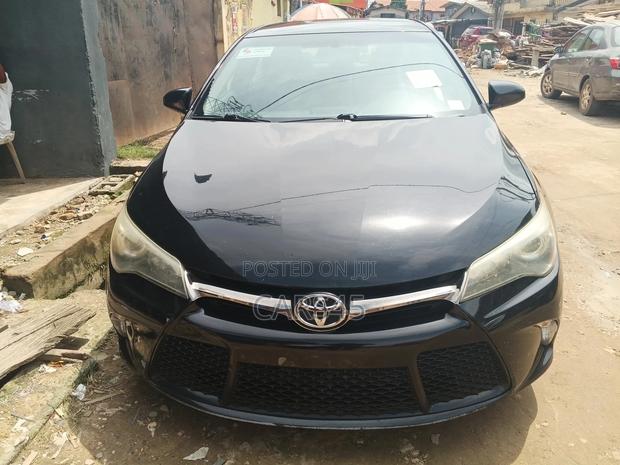 Toyota Camry 2016 Black