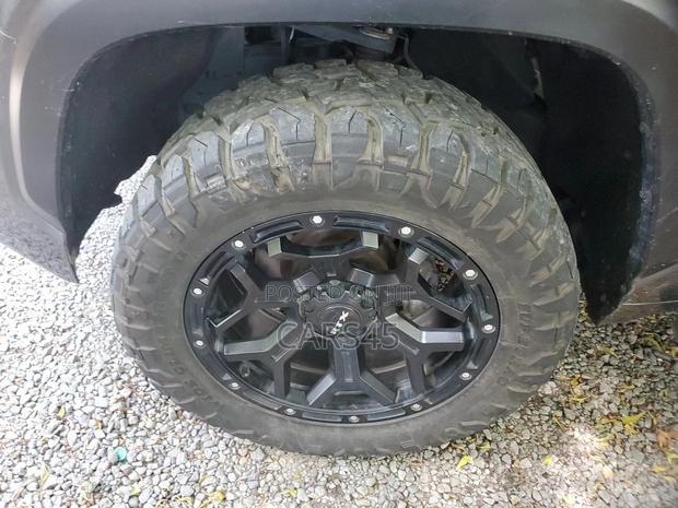 Toyota Tundra 2022 Gray