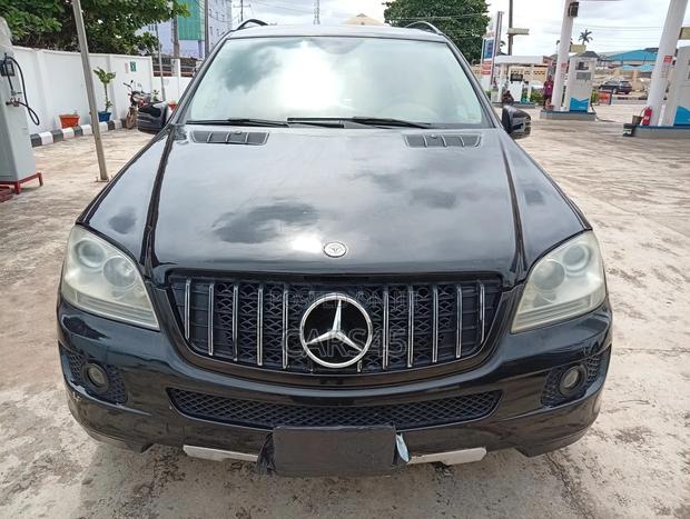 Mercedes-Benz M Class 2006 Black