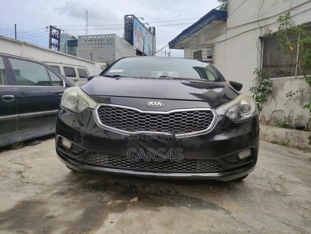 Kia Cerato 2016 Black