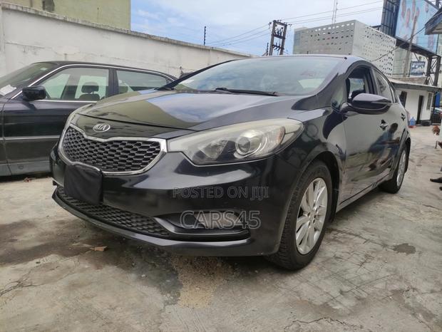 Kia Cerato 2016 Black