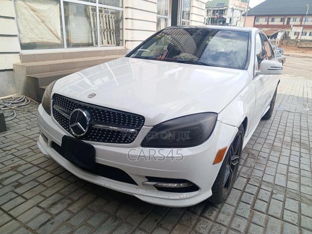 Mercedes-Benz C300 Sport Sedan RWD (3.0L 6cyl 6M) 2008 White