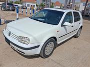 Volkswagen Golf 2000 White for sale