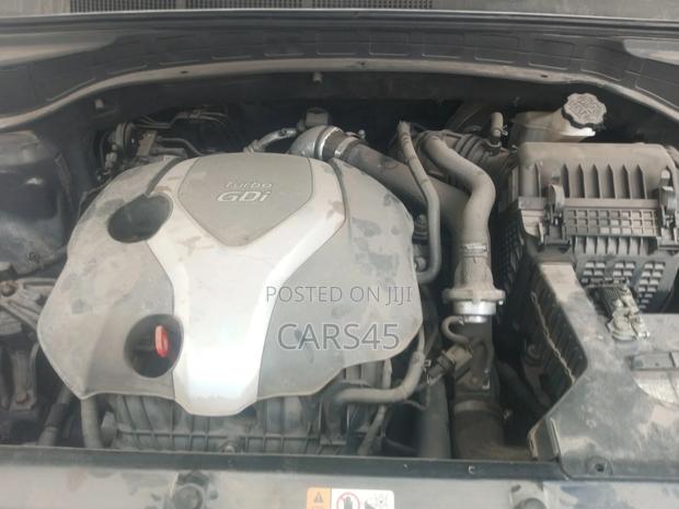 Hyundai Santa Fe 2015 Gray