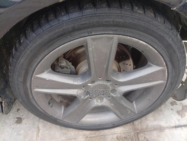 Mercedes-Benz C300 2011 Black