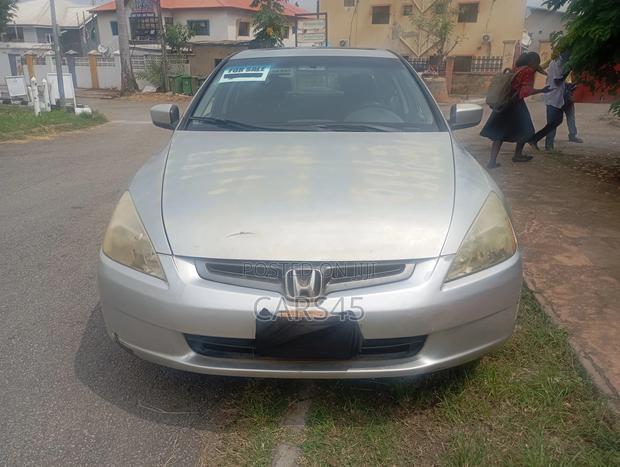 Honda Accord 2003 Silver