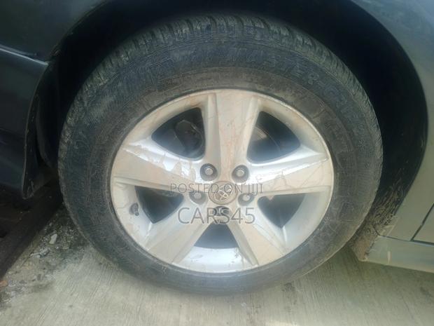 Toyota Camry 2011 Gray