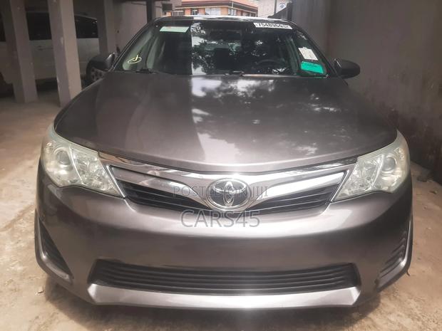 Toyota Camry 2013 Gray