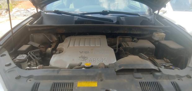 Toyota Highlander 2012 Gray