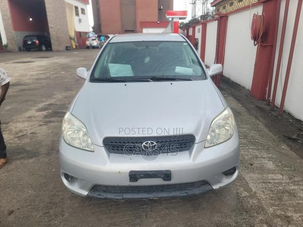 Toyota Matrix 2006 Silver