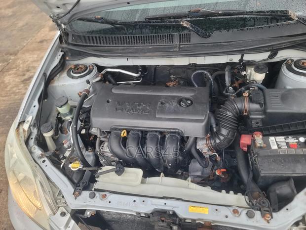 Toyota Matrix 2006 Silver