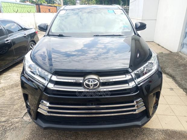 Toyota Highlander 2015 Black