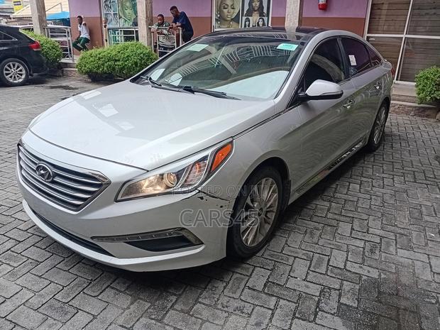 Hyundai Sonata Limited w/Brown Leather PZEV 4dr Sedan (2.4L 4cyl 6A)
