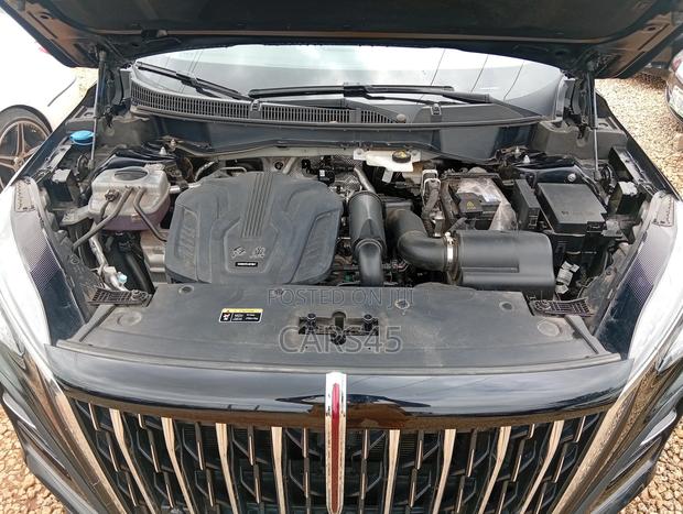 Hongqi E-HS3 2023 Black