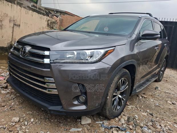 Toyota Highlander 2016 Gray