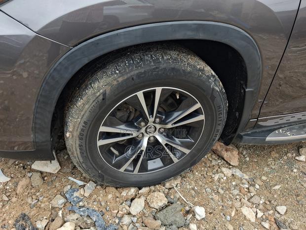 Toyota Highlander 2016 Gray