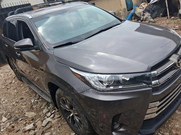 Toyota Highlander 2016 Gray
