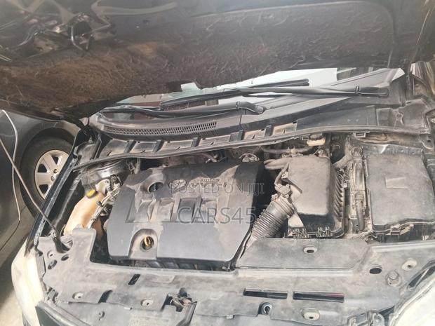 Toyota Corolla 2013 Black