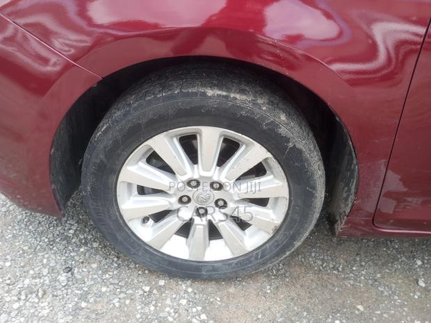 Toyota Sienna 2014 Red
