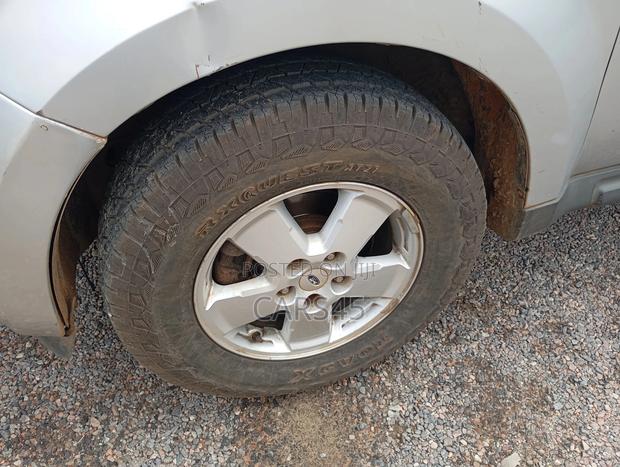 Ford Escape XLT 2010 Silver