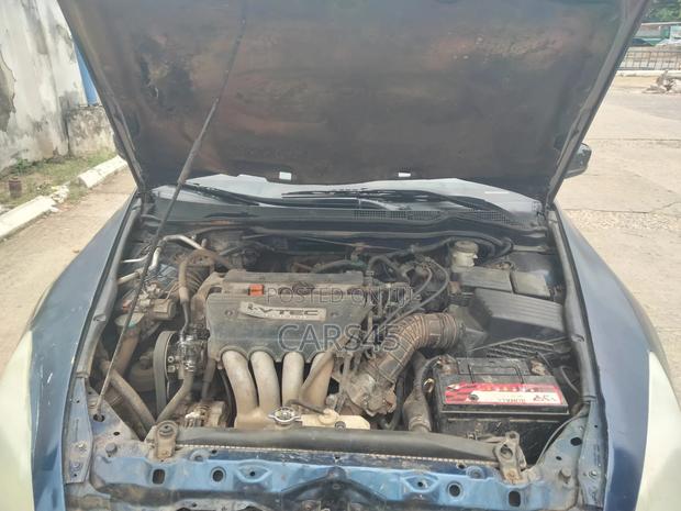Honda Accord 2004 Blue