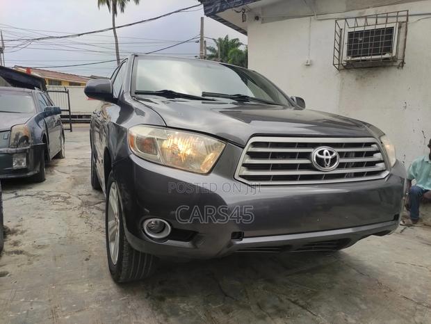 Toyota Highlander 2010 Gray