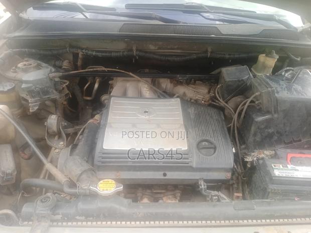 Toyota Highlander 2001 Silver