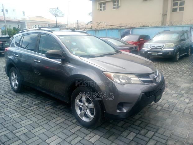 Toyota RAV4 2014 Gray
