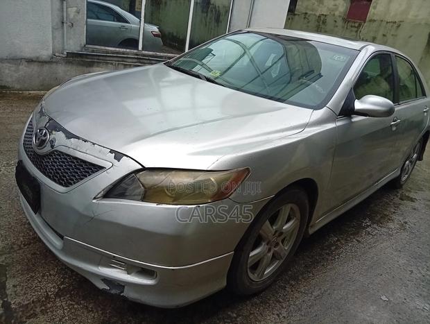 Toyota Camry 2007 Silver