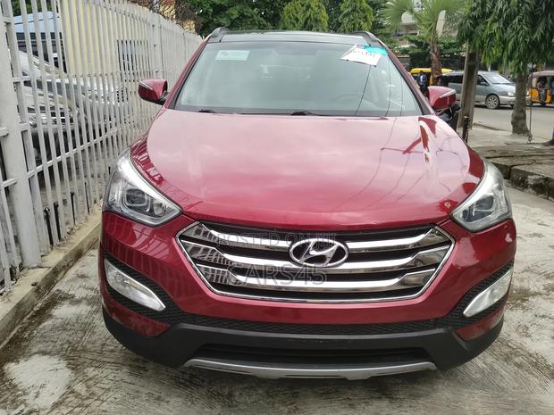 Hyundai Santa Fe 2014 Red