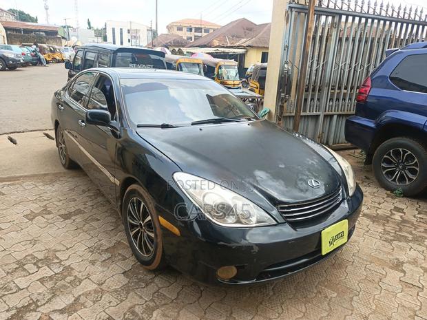 Lexus ES 2002 Black