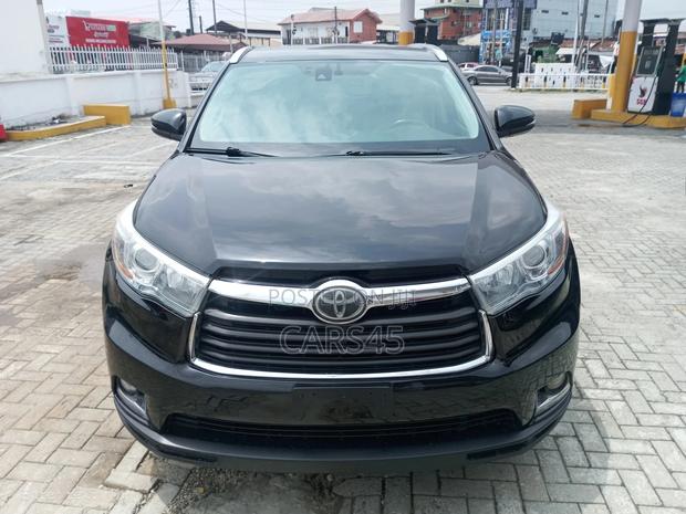 Toyota Highlander 2016 Black