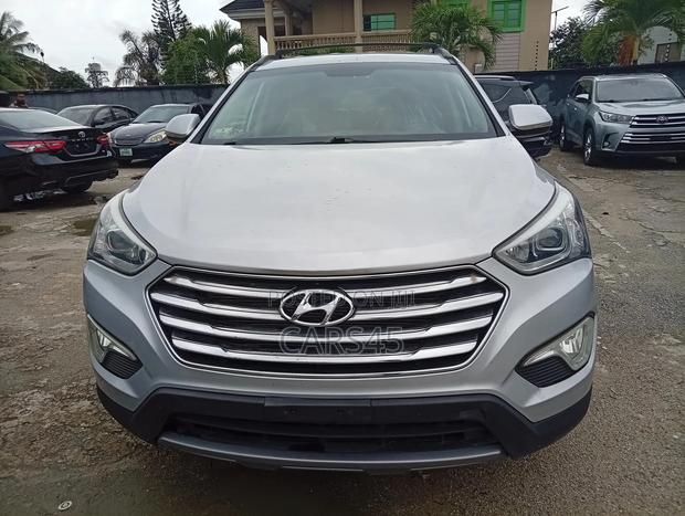 Hyundai Santa Fe 2014 Silver