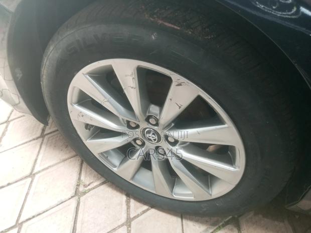 Toyota Camry 2015 Blue