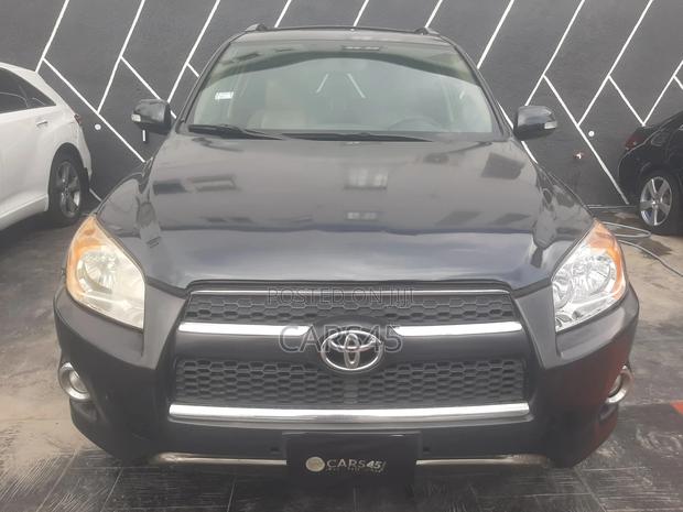 Toyota RAV4 2010 Gray