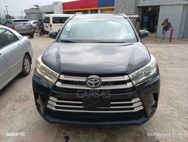 Toyota Highlander 2016 Black