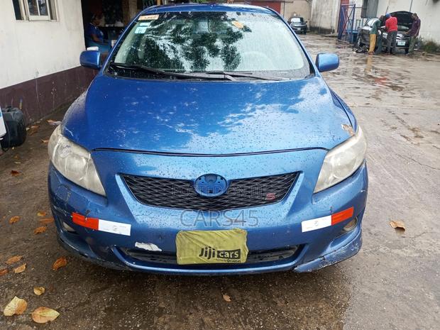 Toyota Corolla 2009 Blue