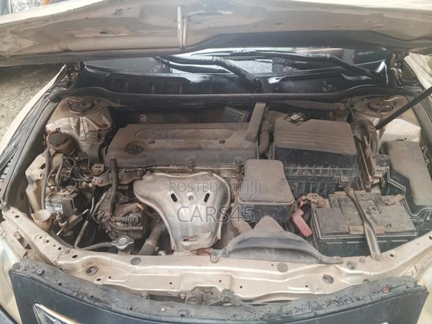 Toyota Camry 2007 Gold