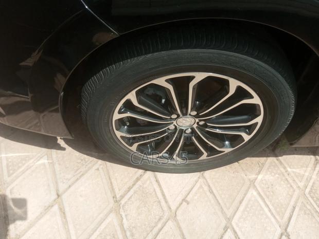 Toyota Corolla 2014 Black