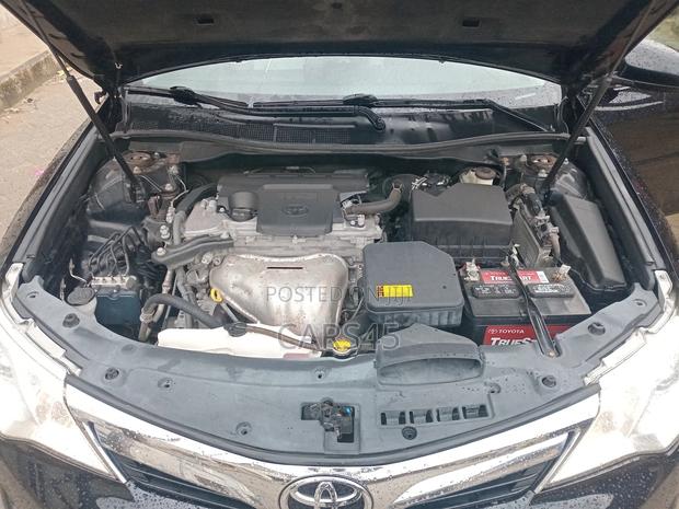 Toyota Camry XLE 4dr Sedan (2.5L 4cyl 6A) 2014 Black