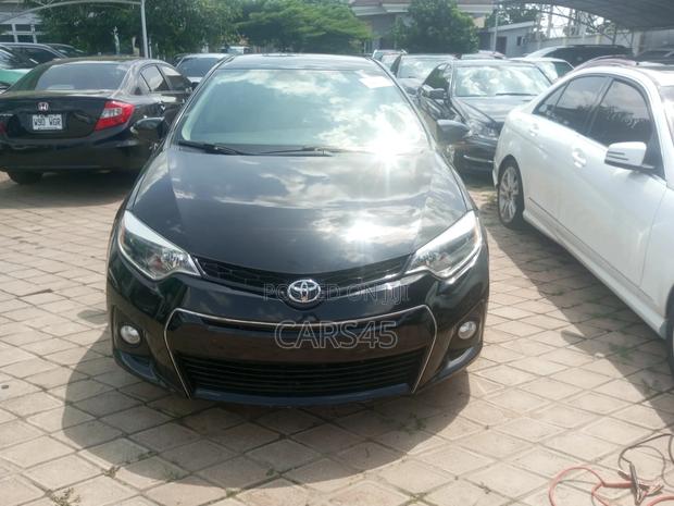 Toyota Corolla 2014 Black