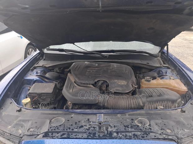 Dodge Charger 2011 Blue
