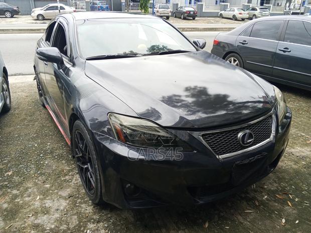 Lexus IS 250 Automatic 2011 Black