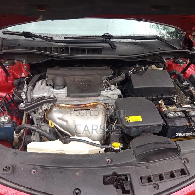 Toyota Camry 2014 Red