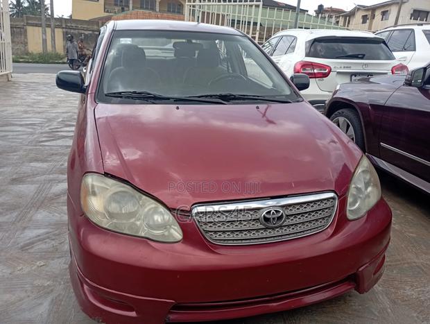 Toyota Corolla 2004 Red