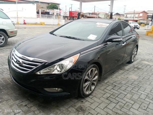 Hyundai Sonata 2014 Black