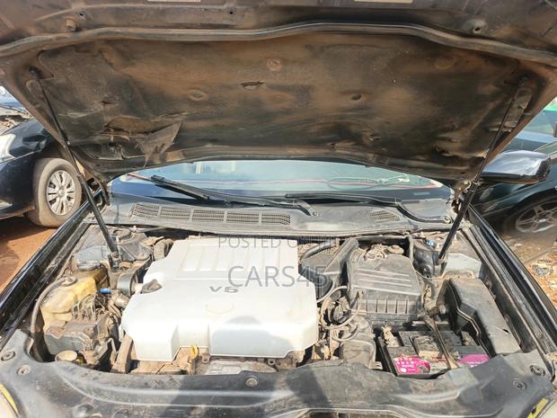 Toyota Avalon 2005 Black