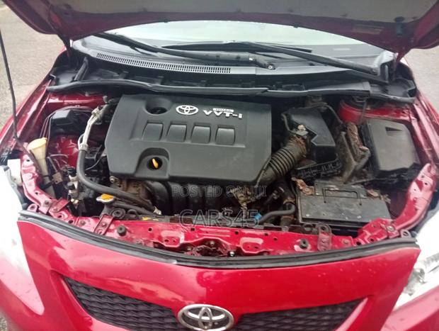 Toyota Corolla 2009 Red